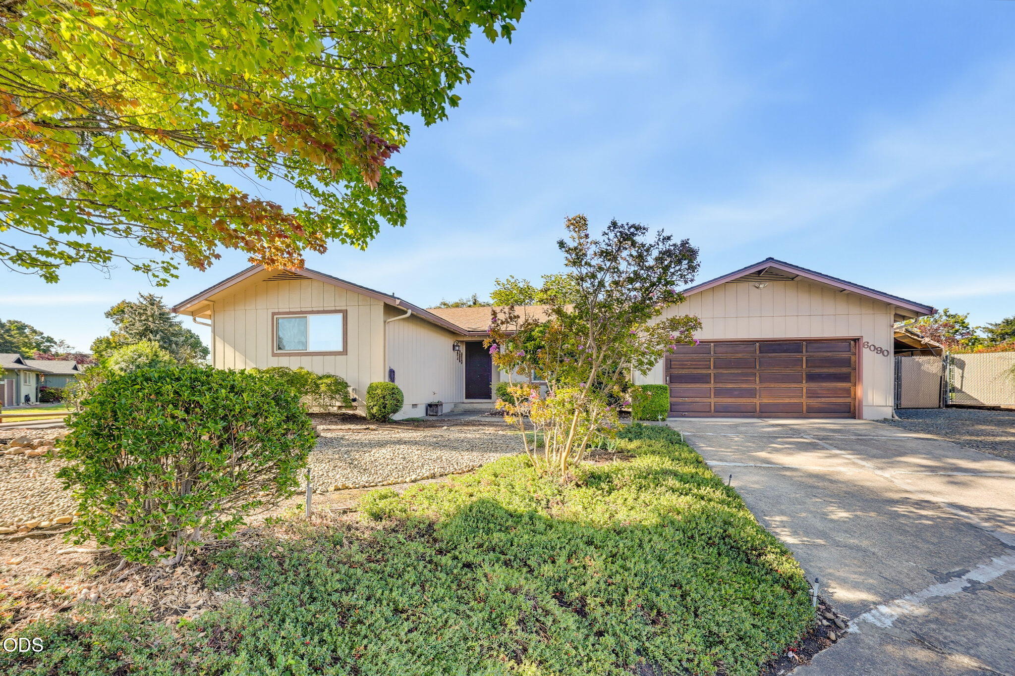 6090 Rock Way Central Point, OR 97502 - Photo 1 of 42 Gallery Image 1
