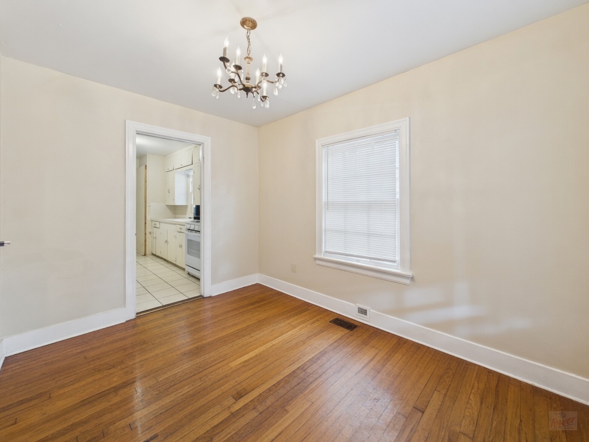 5204 Duval Street Austin, TX 78751 - Photo 14 of 22