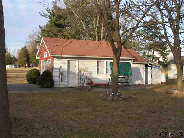 7 Weed Road Colonie, NY 12110 - Photo 3 of 15 Photo 3