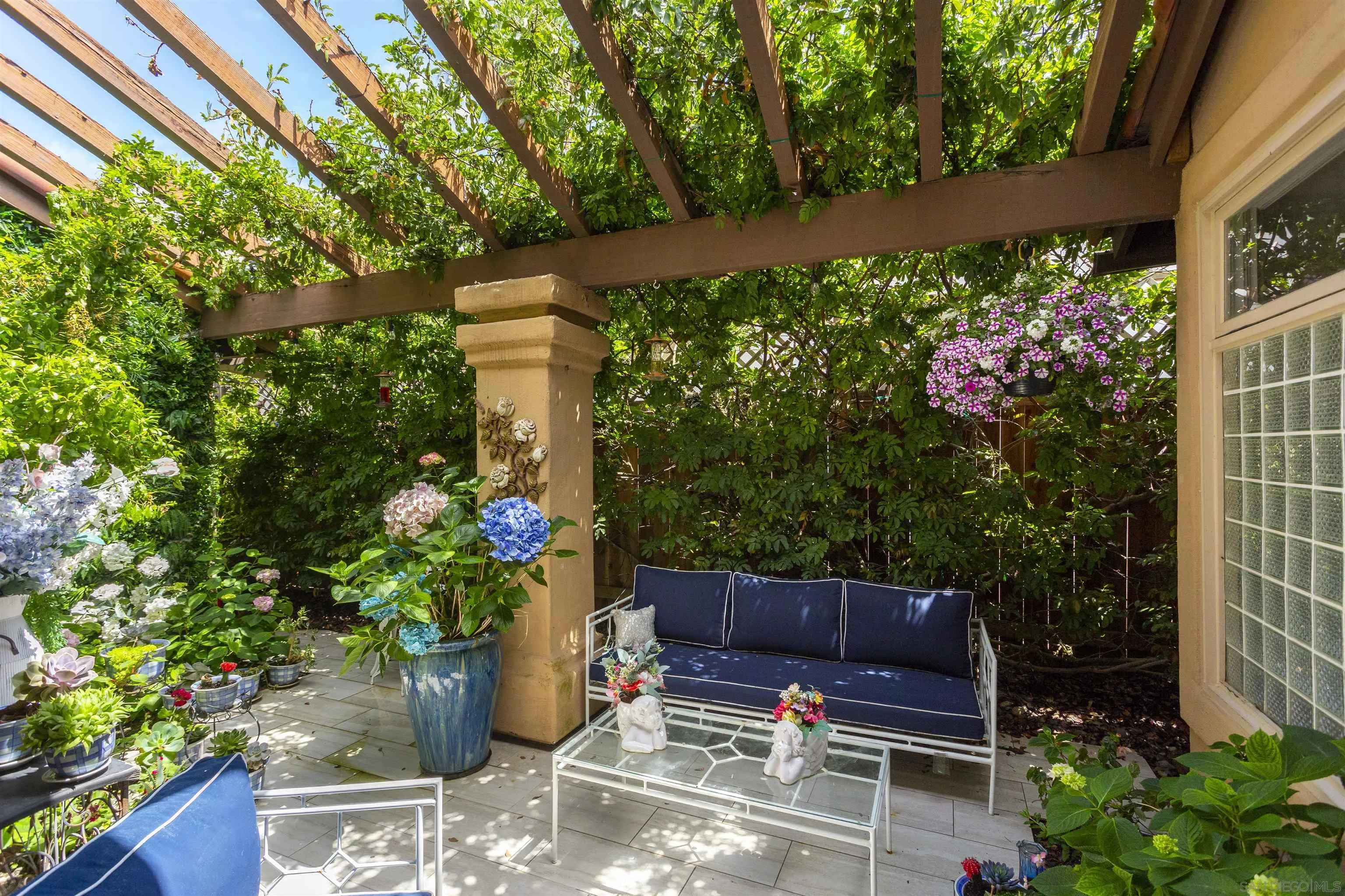 15448 Pimlico Corte Rancho Santa Fe, CA 92067 - Photo 7 of 31 a house with lots of trees
