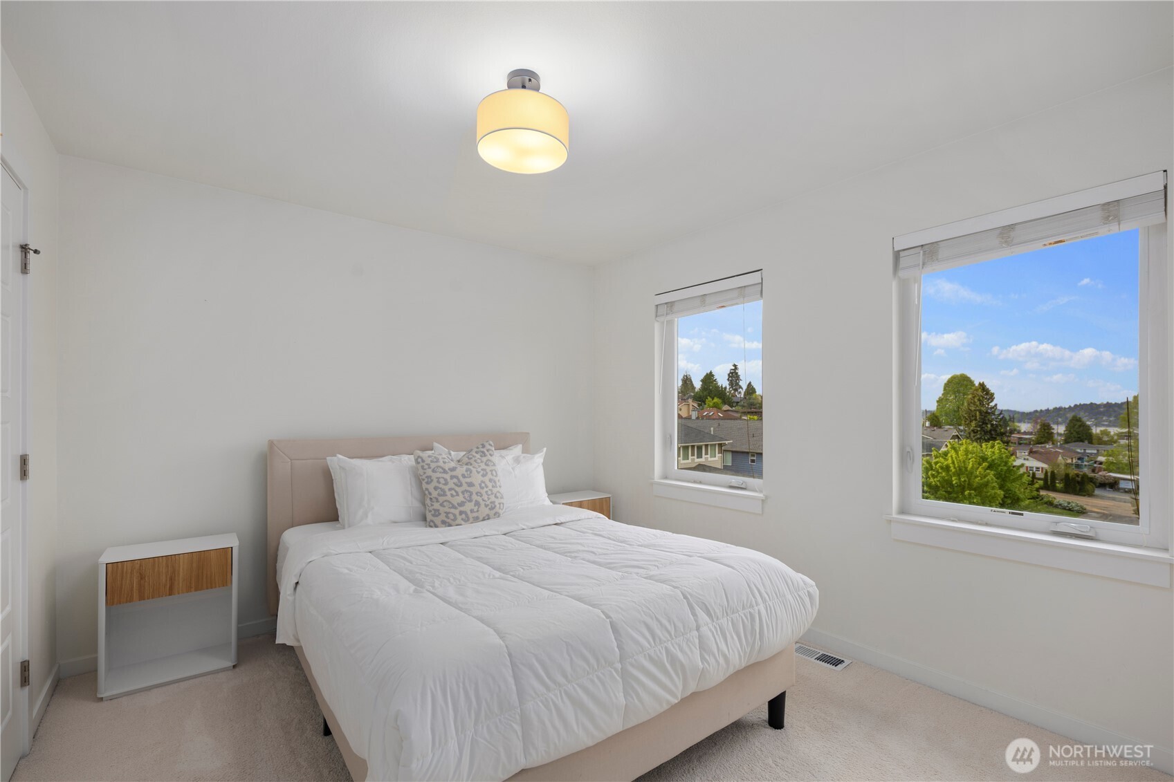 11451 80th Place South Seattle, WA 98178 - Photo 25 of 33