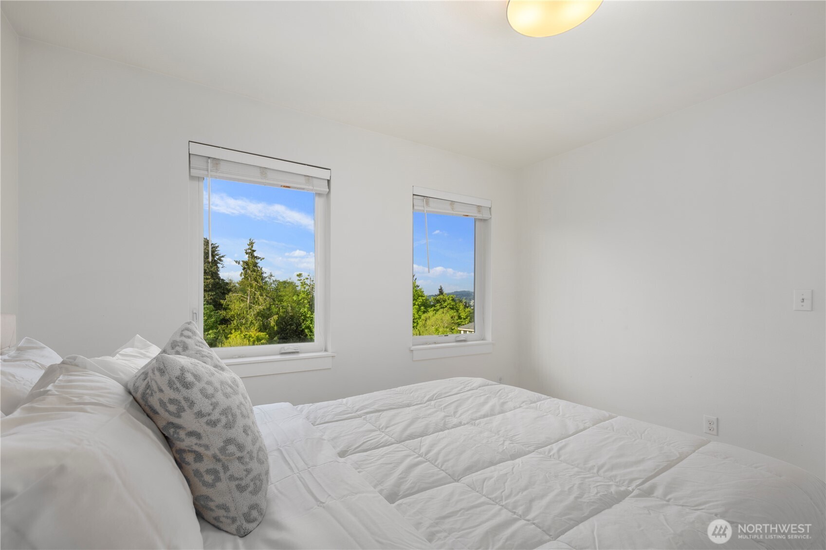 11451 80th Place South Seattle, WA 98178 - Photo 26 of 33