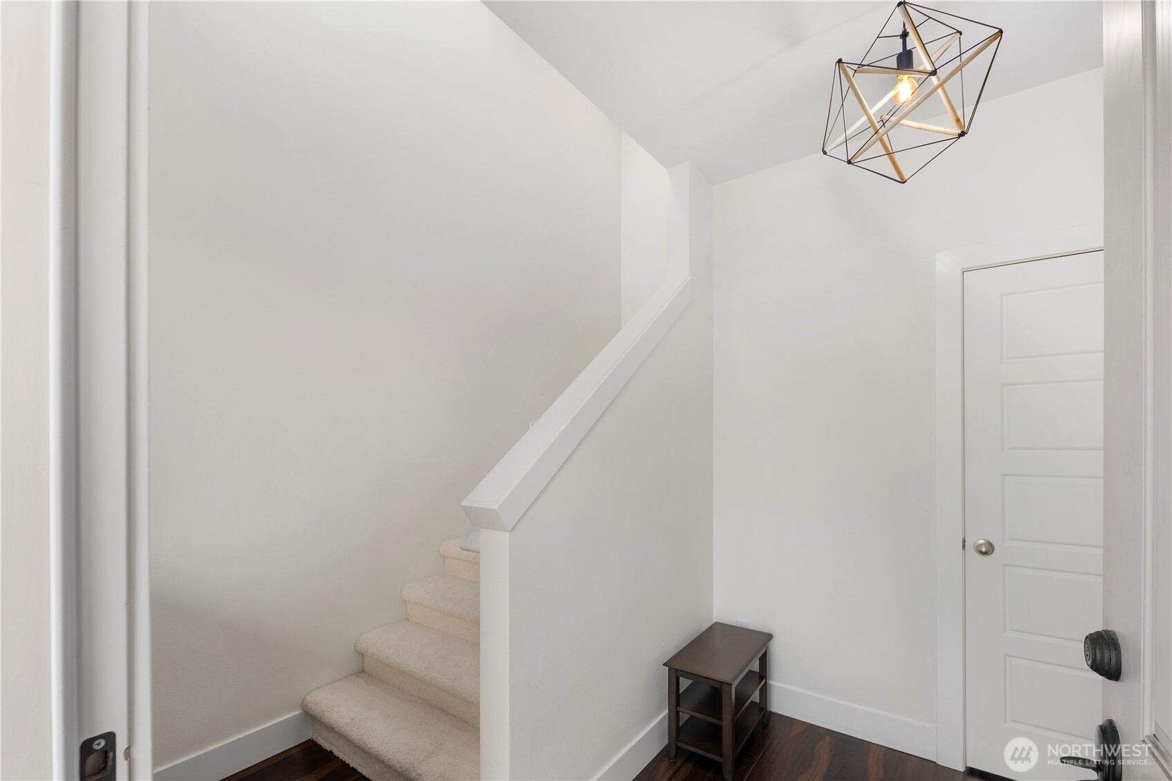 11451 80th Place South Seattle, WA 98178 - Photo 4 of 33