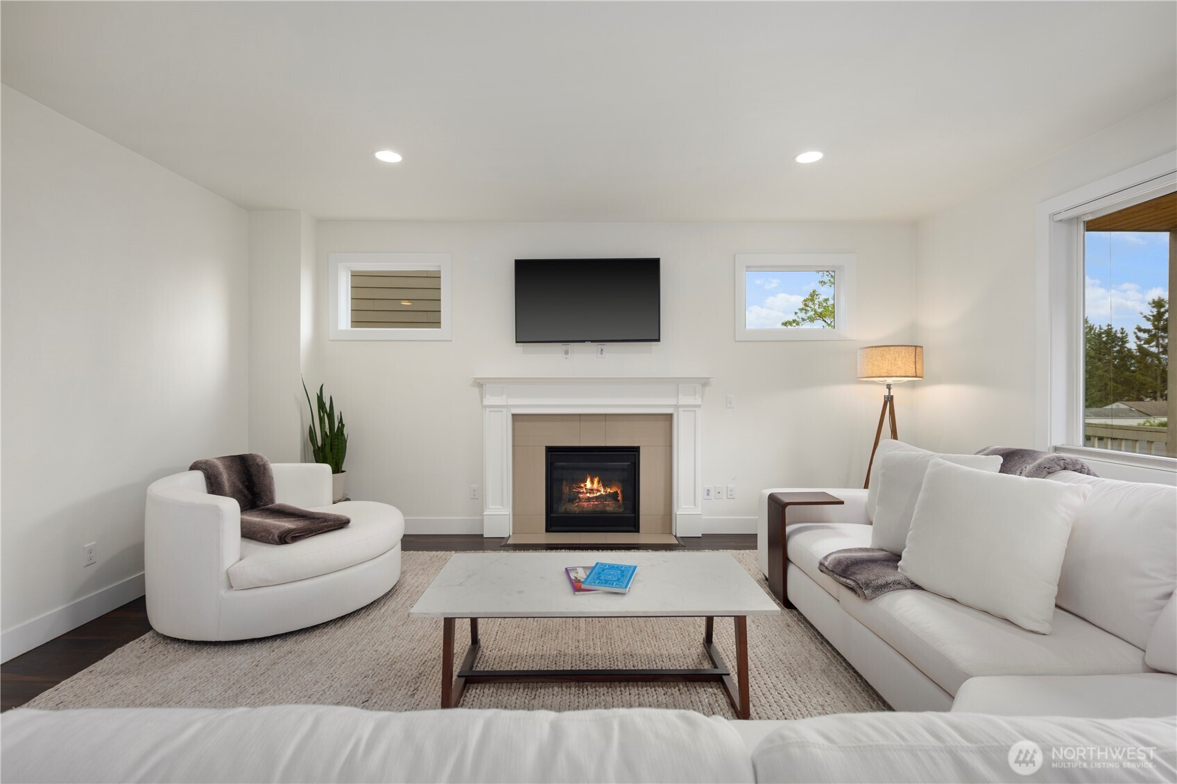 11451 80th Place South Seattle, WA 98178 - Photo 6 of 33