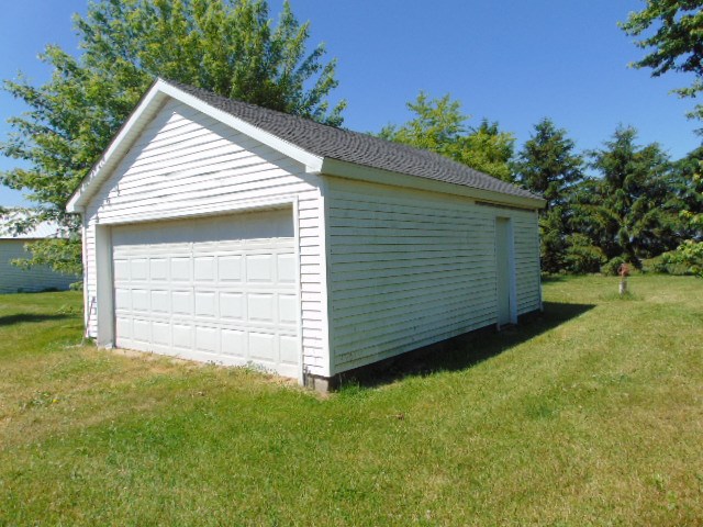 7046 South Rich Road Middleton, MI 48856 - Photo 31 of 36 1878841-30.JPG