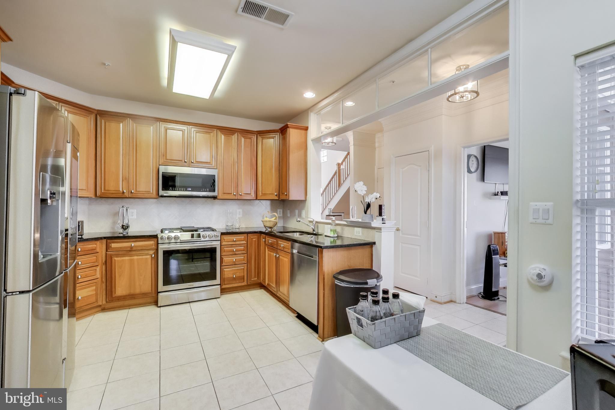 13218 Winding Trail Road Laurel, MD 20707 - Photo 13 of 46 Stainless Steel appliances