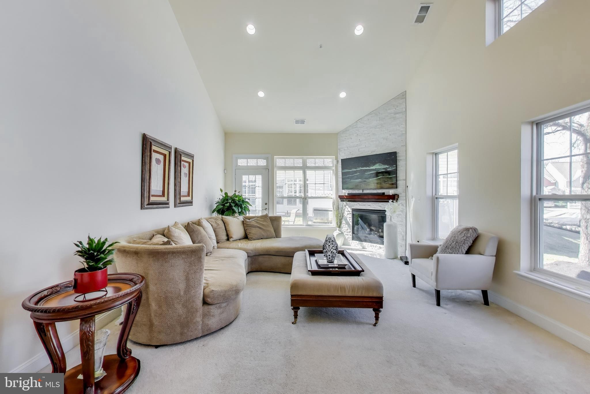 13218 Winding Trail Road Laurel, MD 20707 - Photo 6 of 46 family room