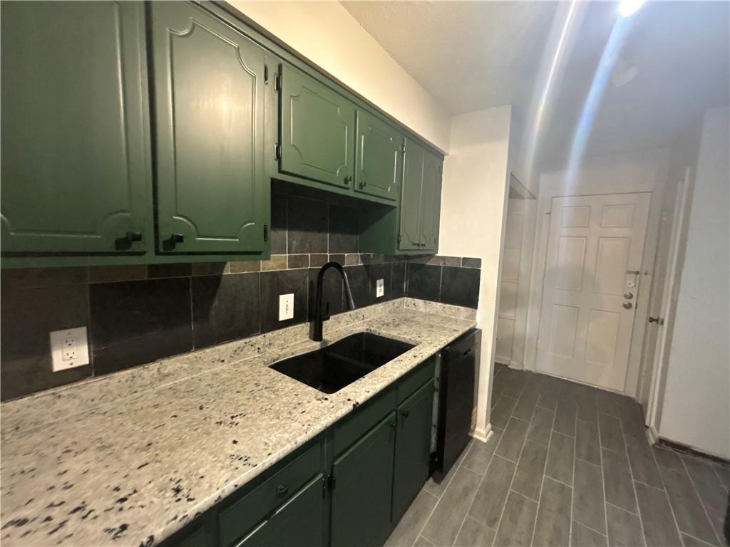 146 Rue Fontaine Lithonia, GA 30038 - Photo 14 of 37