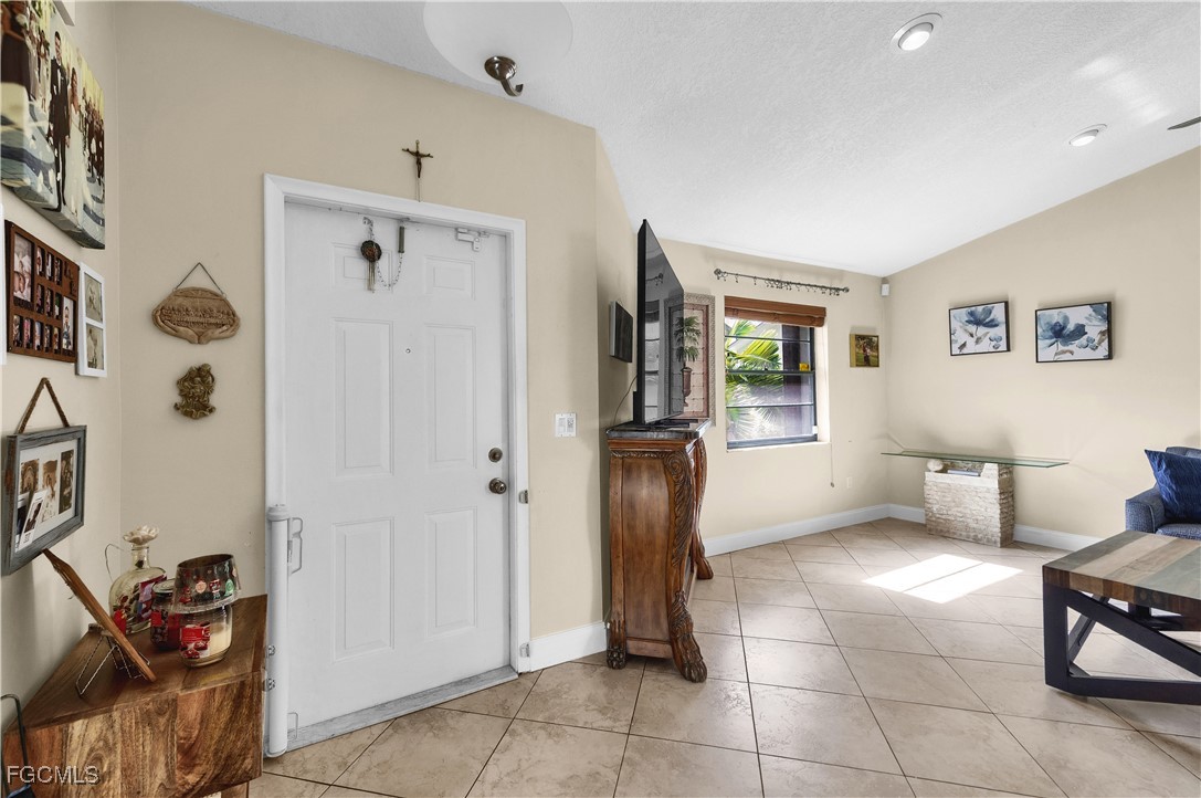 9141 Southwest 22nd Street, Unit F Boca Raton, FL 33428 - Photo 7 of 30 a living room with furniture