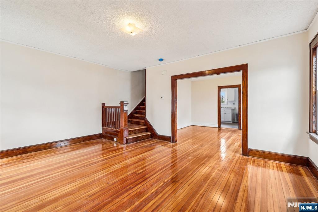 272 Clay Street, Unit 2 Hackensack, NJ 07601 - Photo 3 of 27