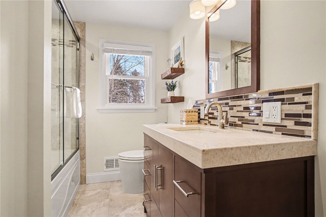 198 Kirk Road Greece, NY 14612 - Photo 14 of 35