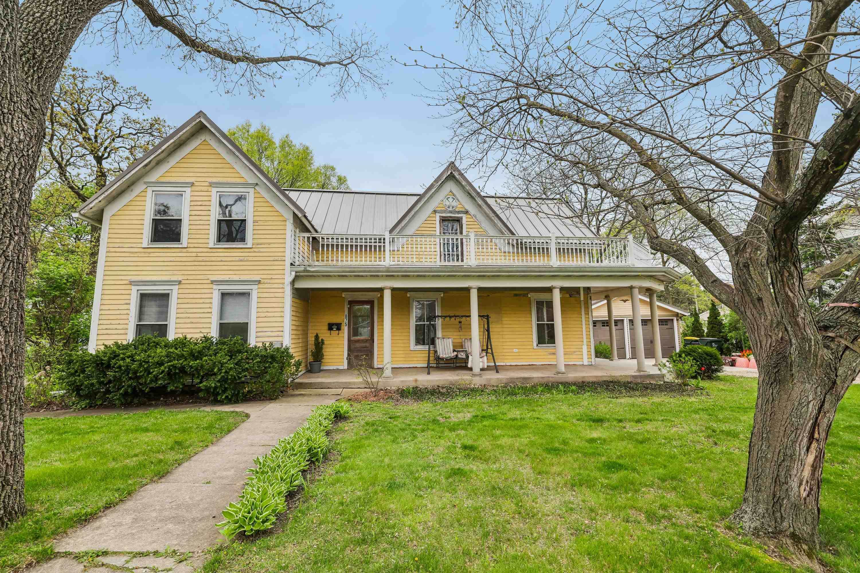 875 Water Street Prairie du Sac, WI 53578 - Photo 1 of 26