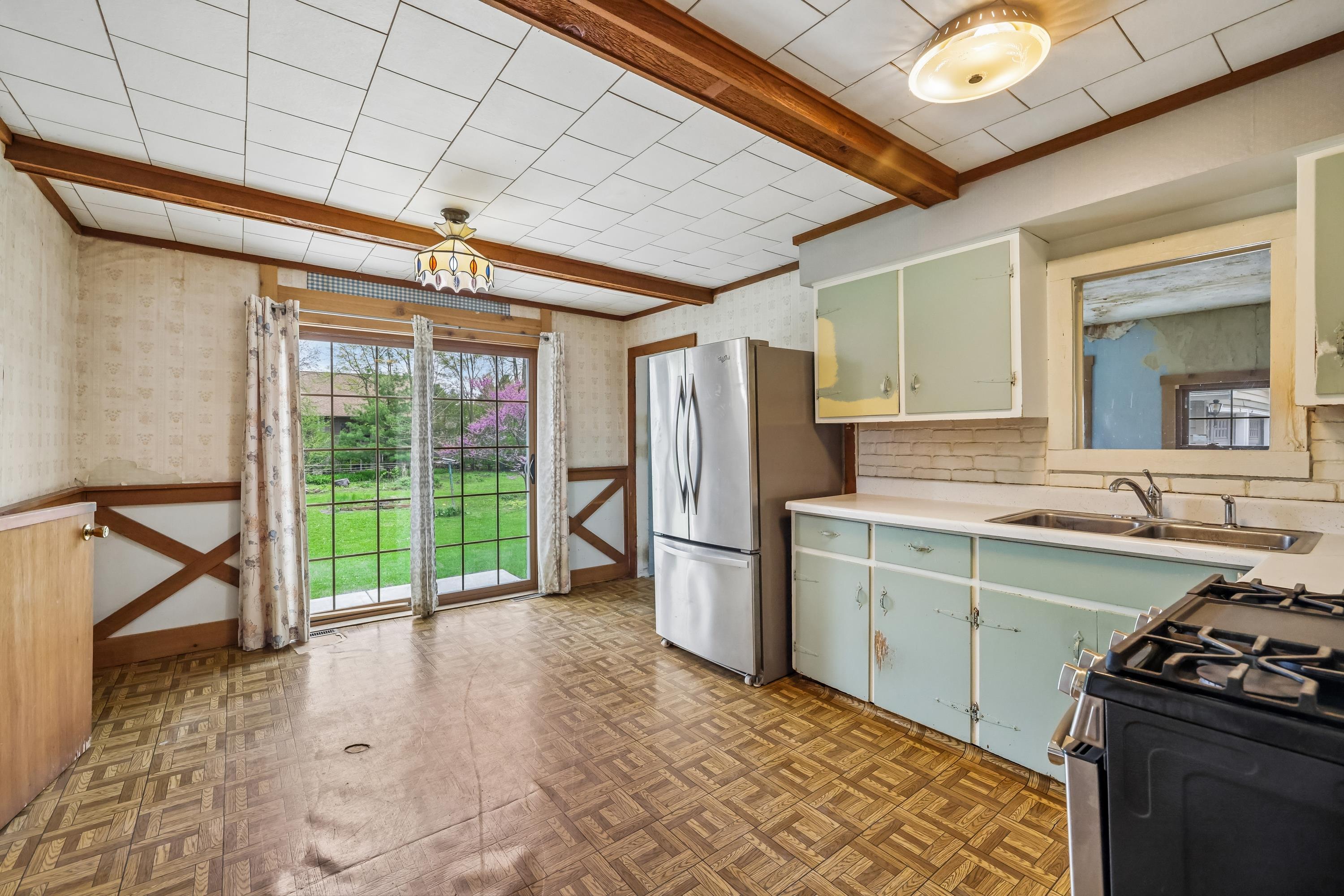 875 Water Street Prairie du Sac, WI 53578 - Photo 12 of 26