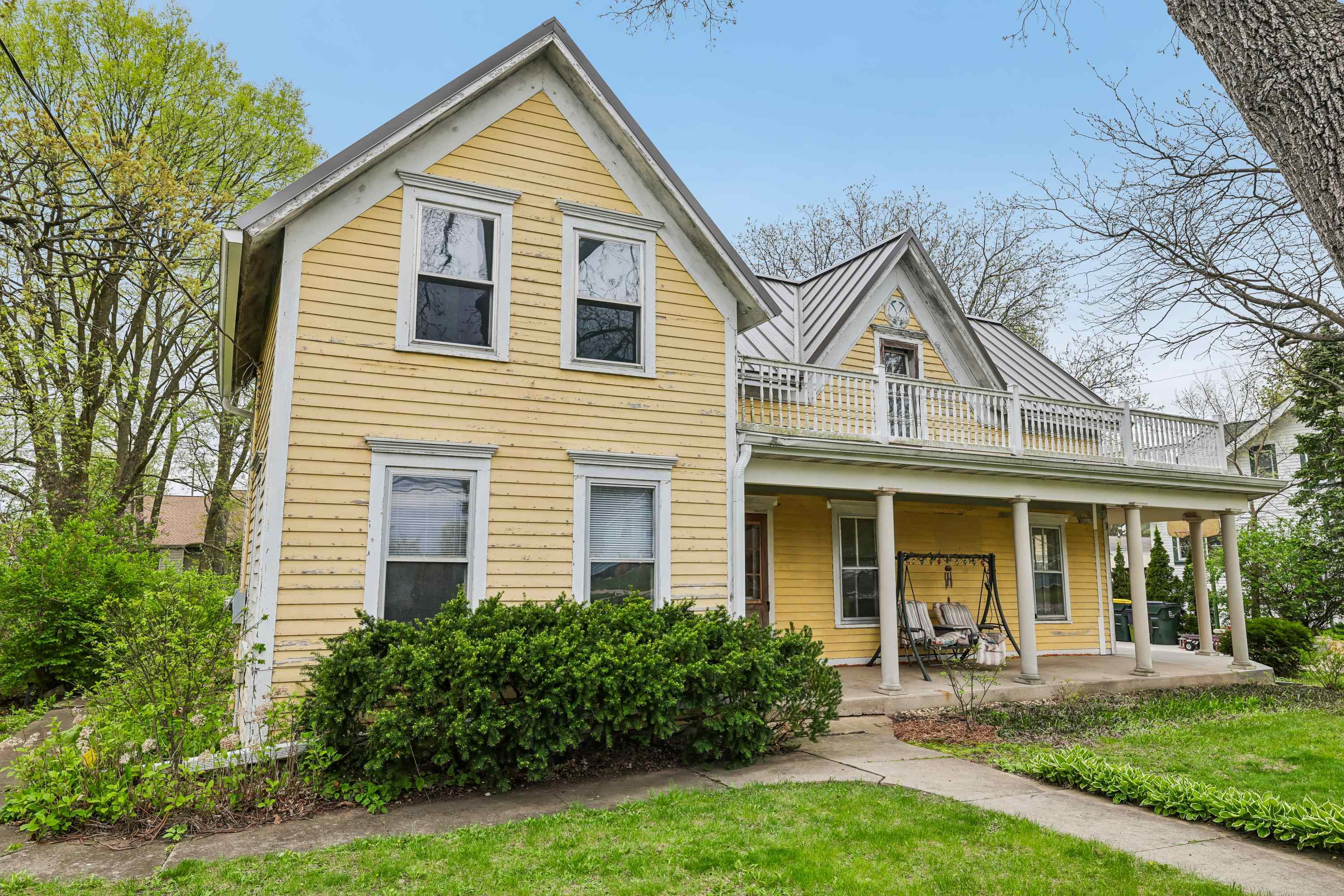 875 Water Street Prairie du Sac, WI 53578 - Photo 6 of 26