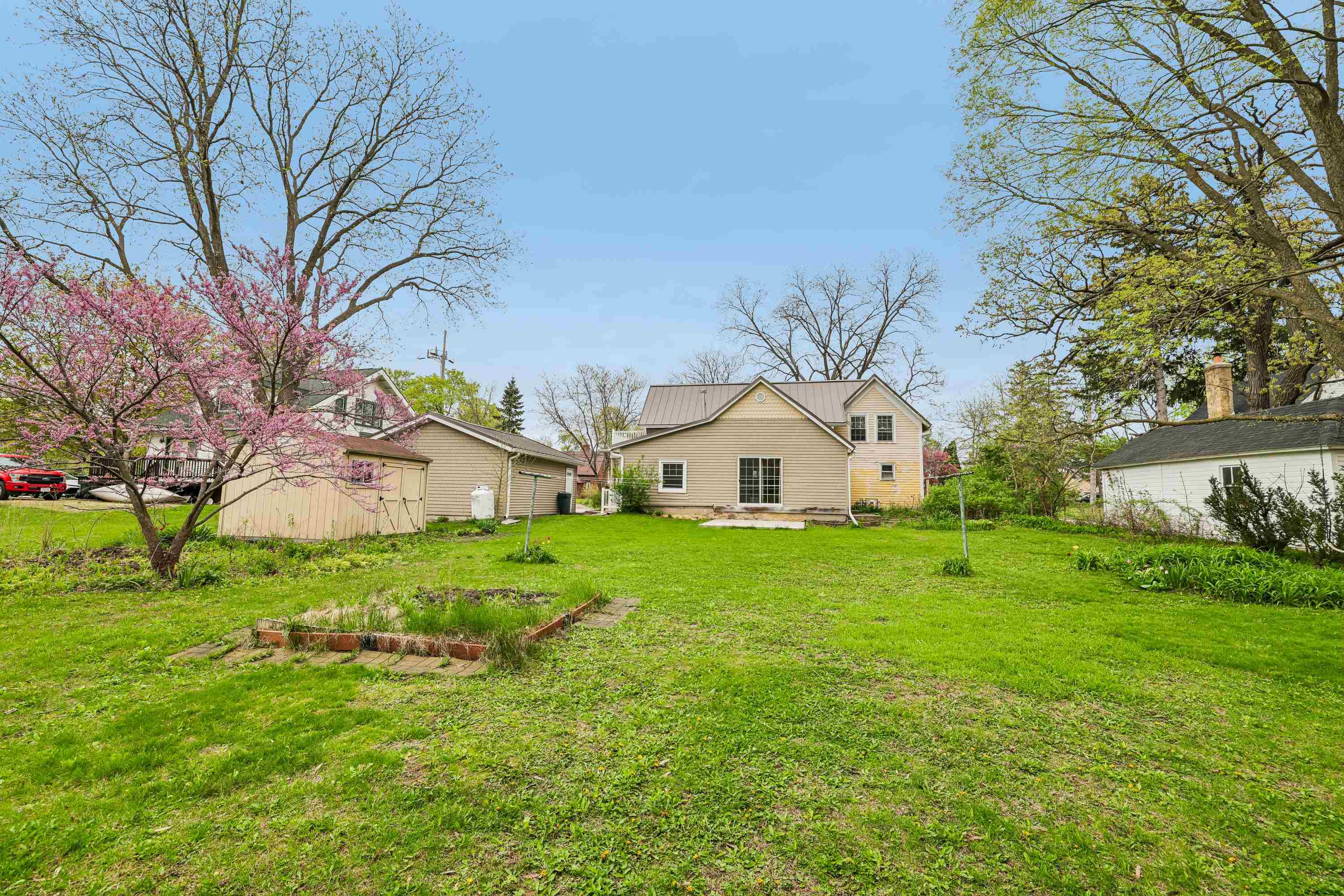 875 Water Street Prairie du Sac, WI 53578 - Photo 9 of 26