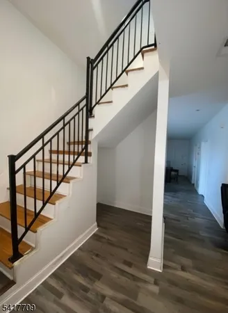 $3,400 | 334 Bond Street, Unit 2, Elizabeth Port, NJ 07206