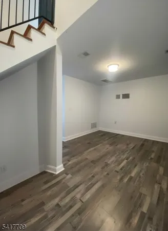 $3,400 | 334 Bond Street, Unit 2, Elizabeth Port, NJ 07206