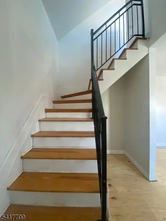 $3,400 | 334 Bond Street, Unit 2, Elizabeth Port, NJ 07206