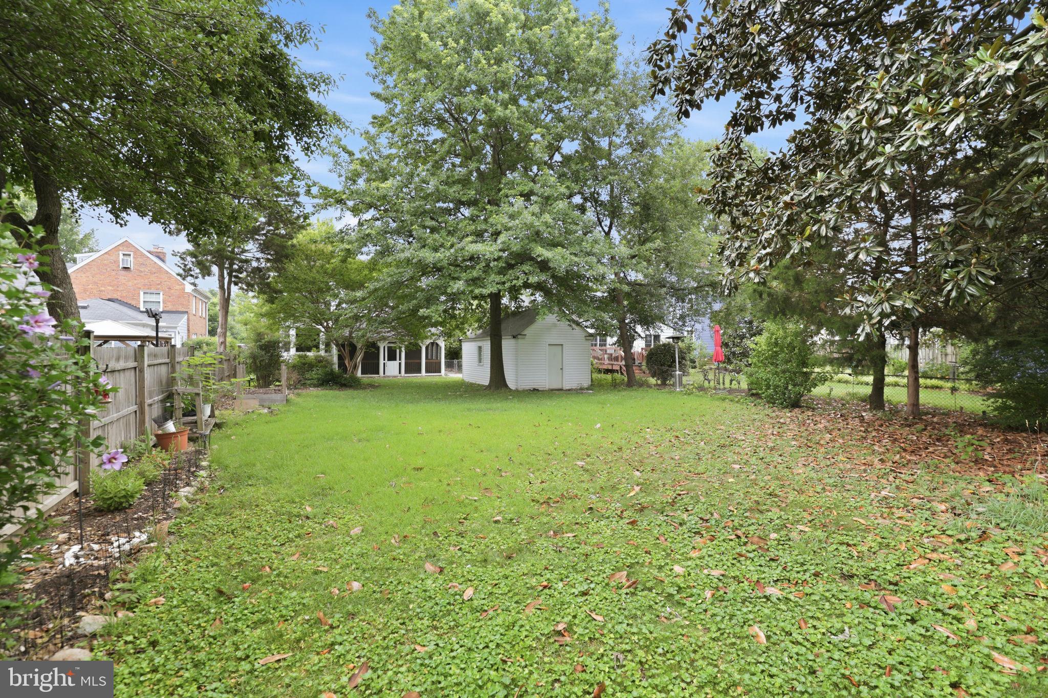 812 South Glebe Road Arlington, VA 22204 - Photo 23 of 25