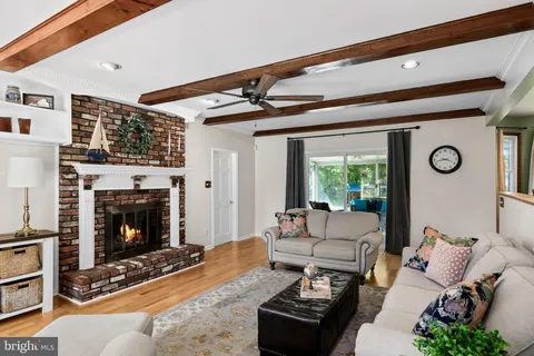 $739,900 | 39 Cochise Circle, Medford Lakes, NJ 08055