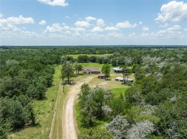 $1,025,000 | 3941 County Road 219, Anderson, TX 77830