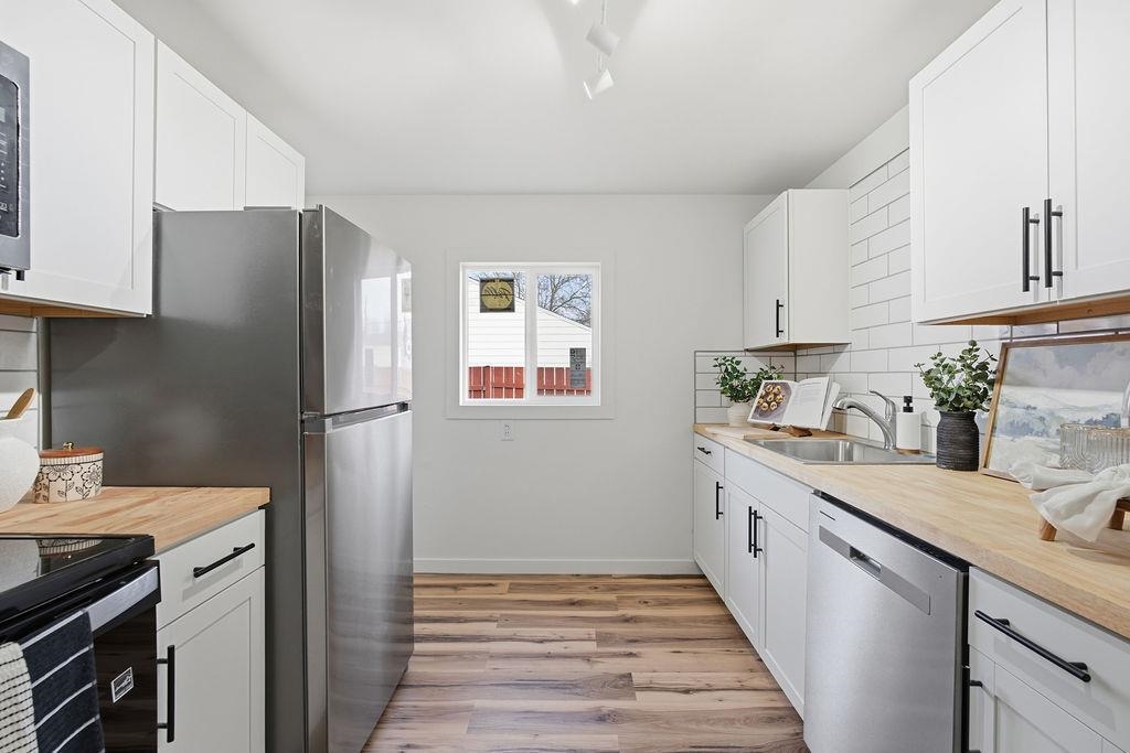 2426 West Rowan Avenue Spokane, WA 99205 - Photo 14 of 31