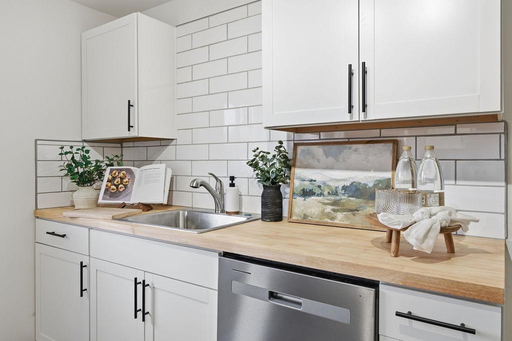 2426 West Rowan Avenue Spokane, WA 99205 - Photo 15 of 31