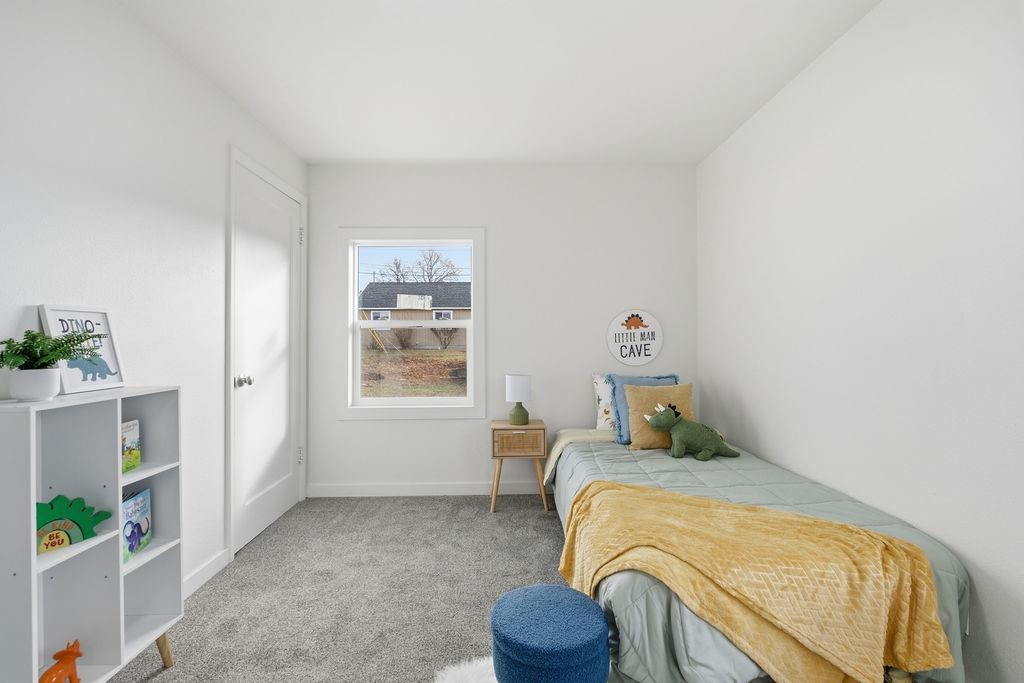 2426 West Rowan Avenue Spokane, WA 99205 - Photo 10 of 31