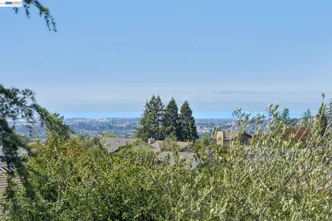 $1,795,000 | 5842 Highwood Road, Castro Valley, CA 94552