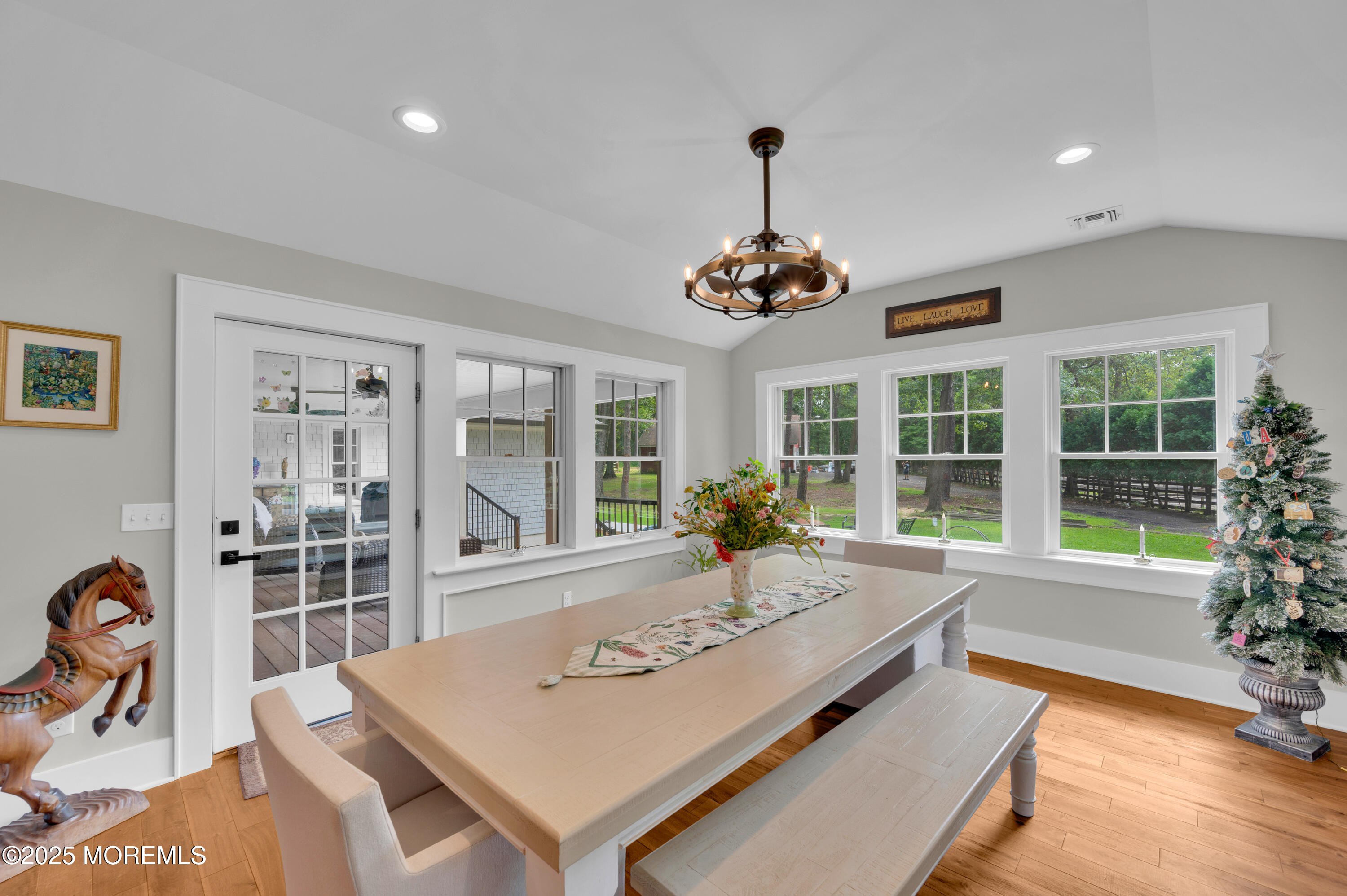 377 Buckalew Road Freehold, NJ 07728 - Photo 30 of 65 377 Buckalew Dining 4
