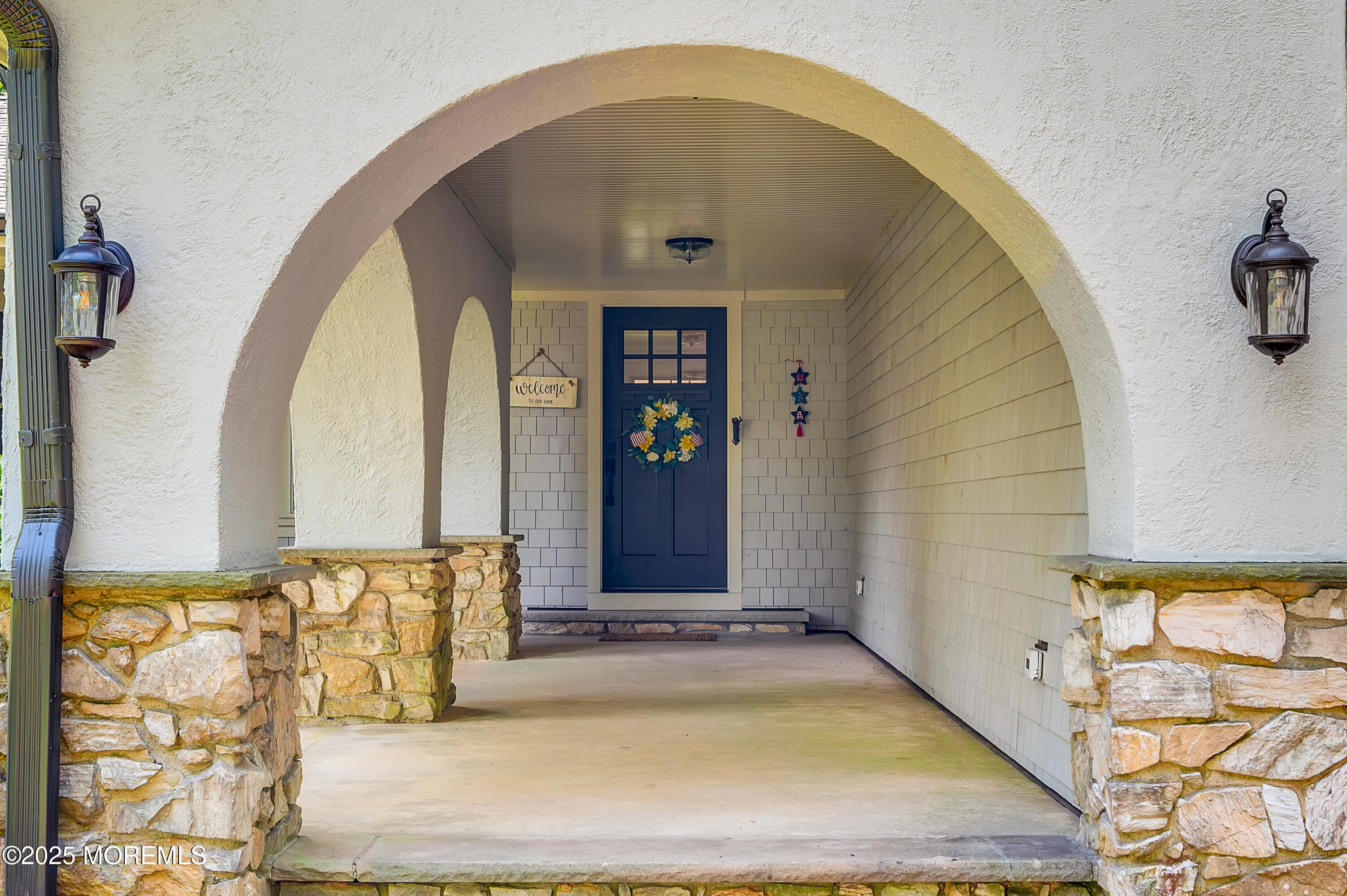 377 Buckalew Front Porch 1-2