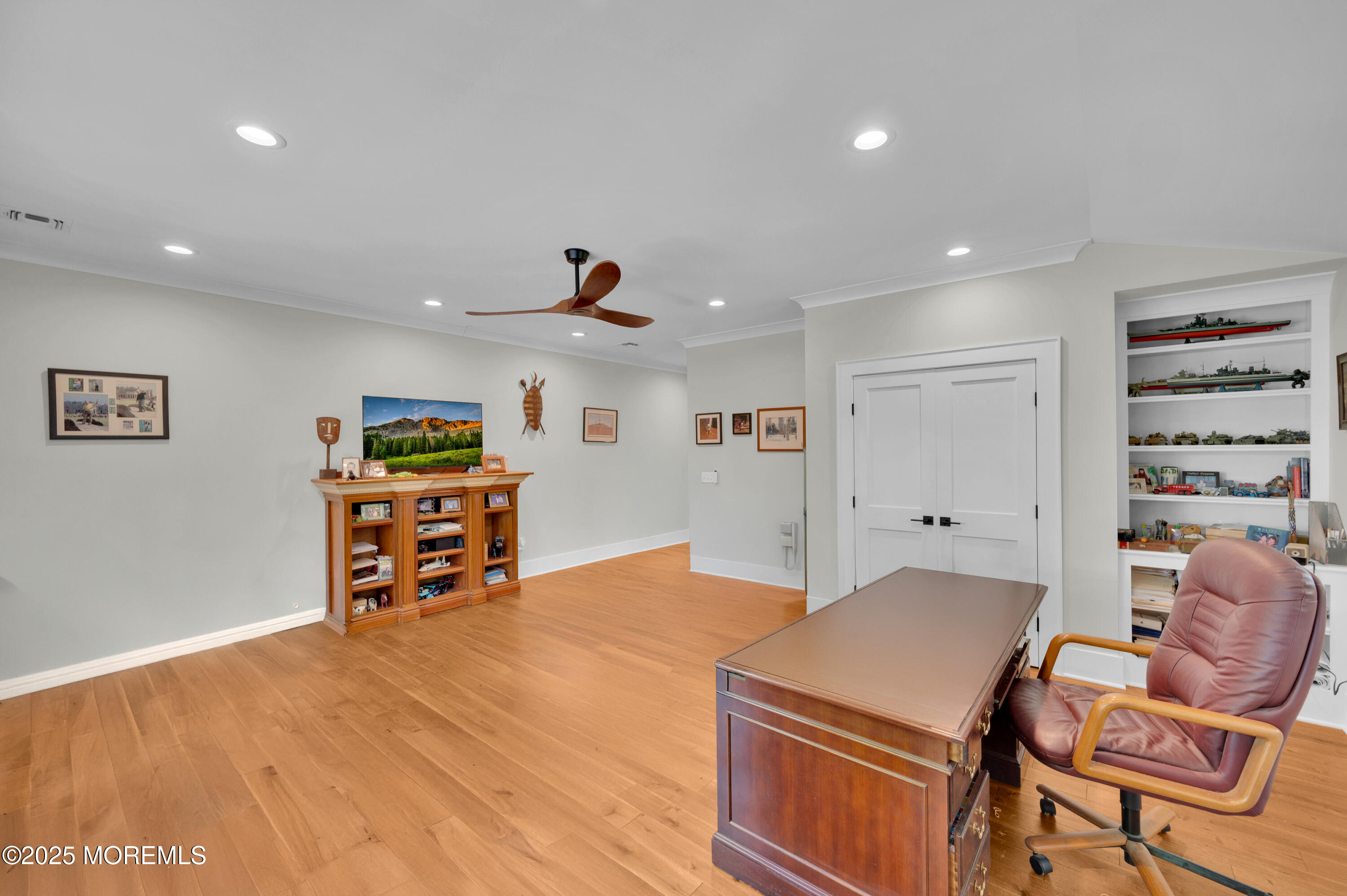 377 Buckalew Road Freehold, NJ 07728 - Photo 39 of 65 377 Buckalew Office 3