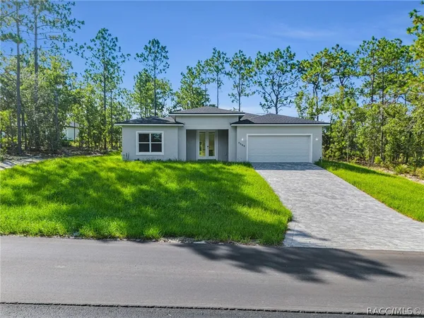 $330,000 | 6664 North Bedstrow Boulevard, Citrus Springs, FL 34434