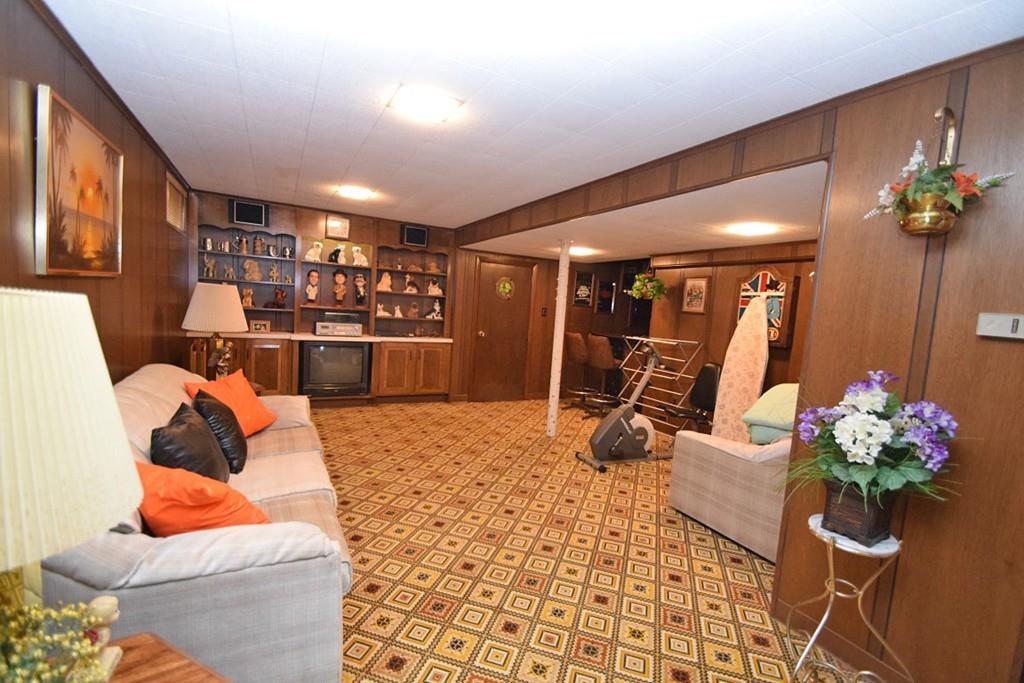 37 Bartlett Road Randolph, MA 02368 - Photo 11 of 20 Gallery Image 11