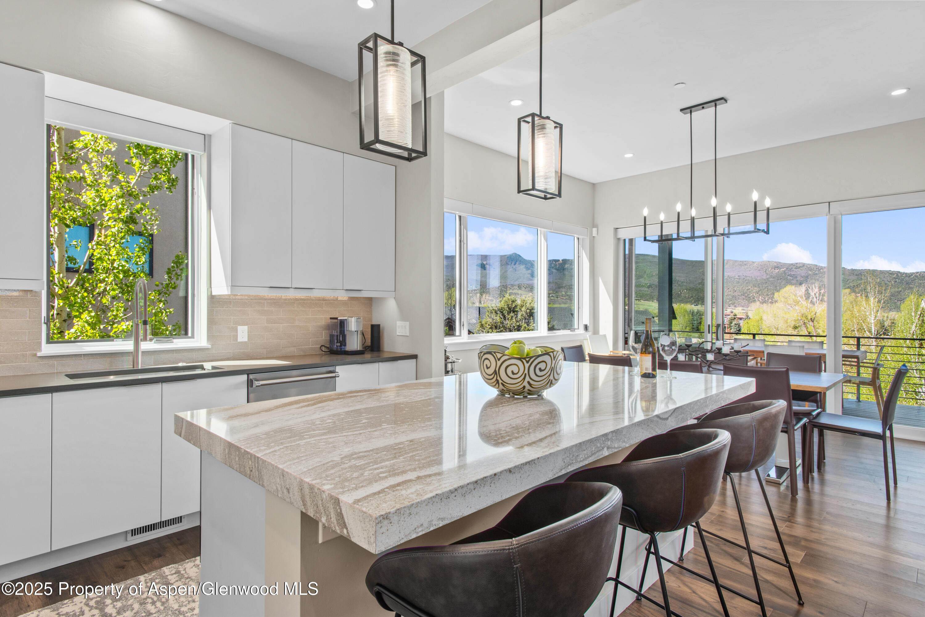 236 Overlook Ridge Carbondale, CO 81623 - Photo 17 of 41 20-236OverlookRidge_250503020