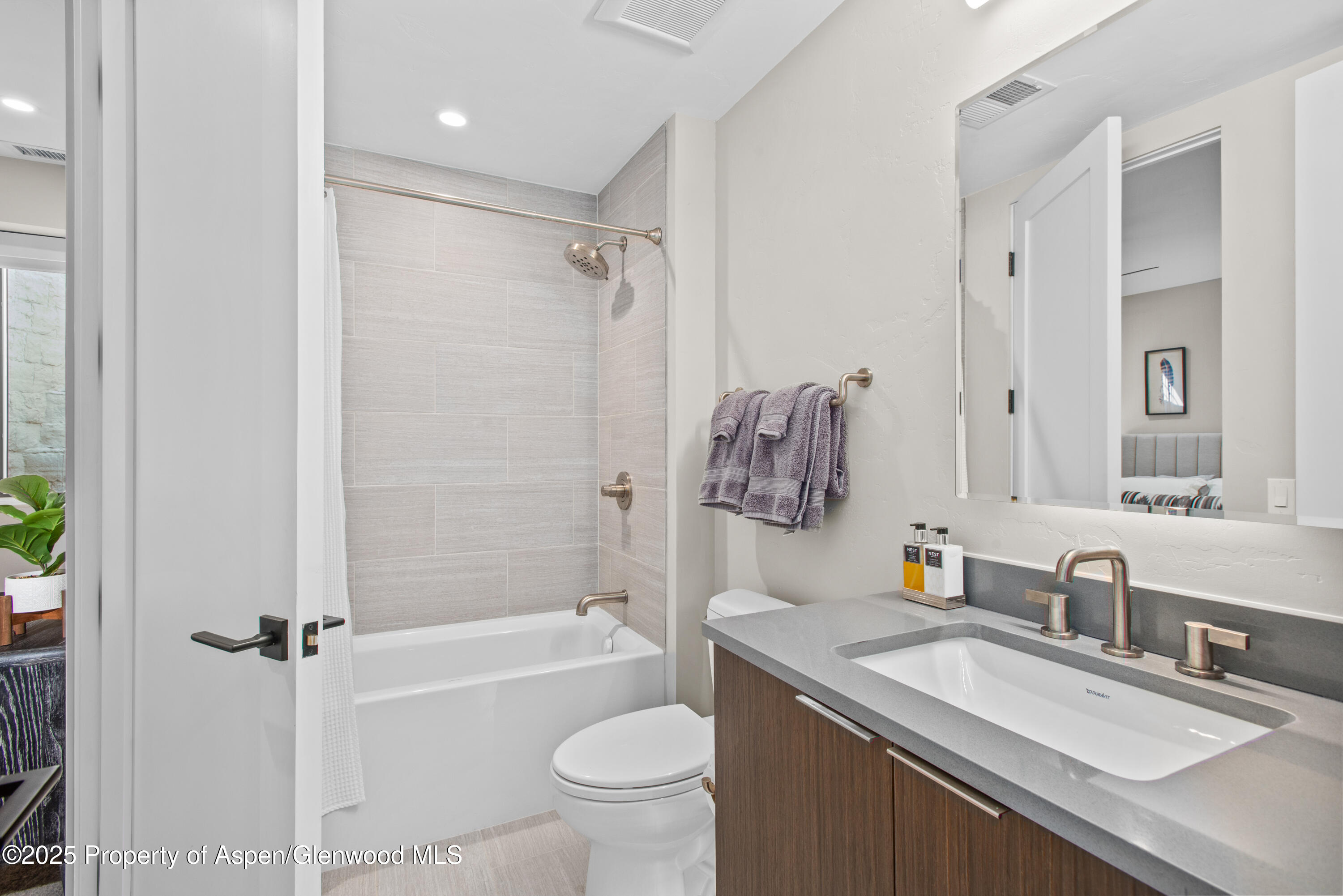 236 Overlook Ridge Carbondale, CO 81623 - Photo 37 of 41 46-236OverlookRidge_250503046