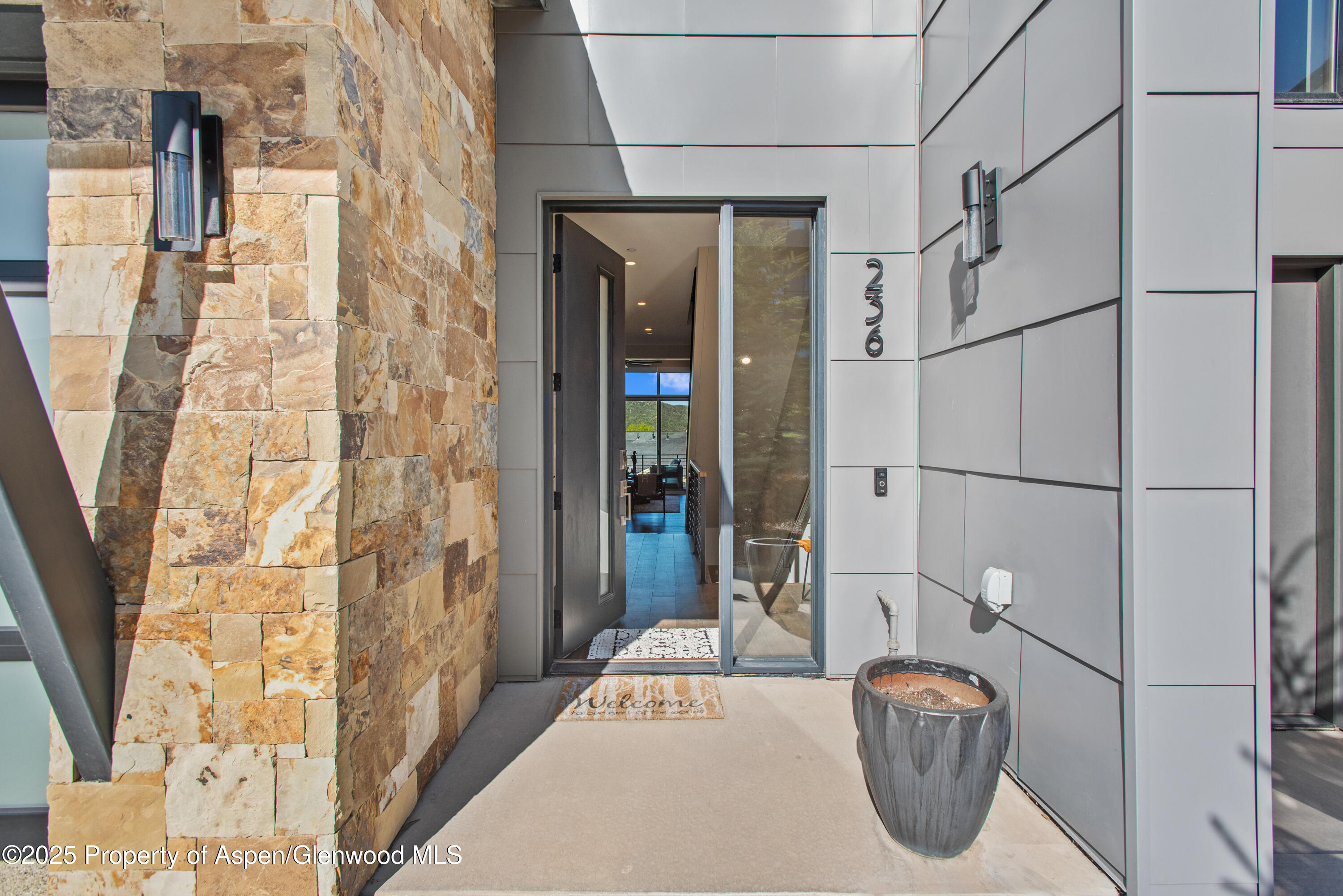 236 Overlook Ridge Carbondale, CO 81623 - Photo 5 of 41 07-236OverlookRidge_250503007