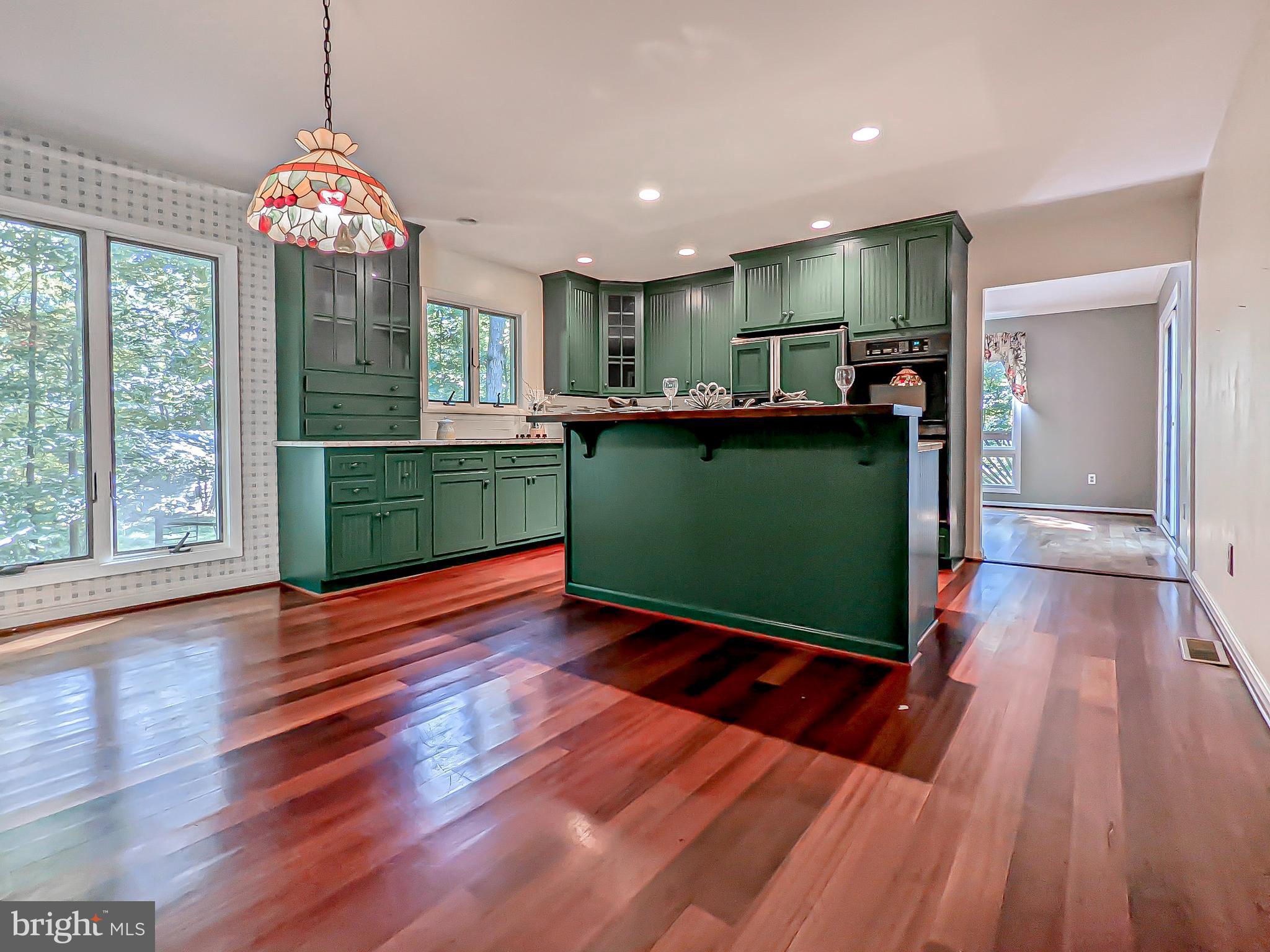 16495 Robledo Road Gainesville, VA 20155 - Photo 11 of 61 Gallery Image 11