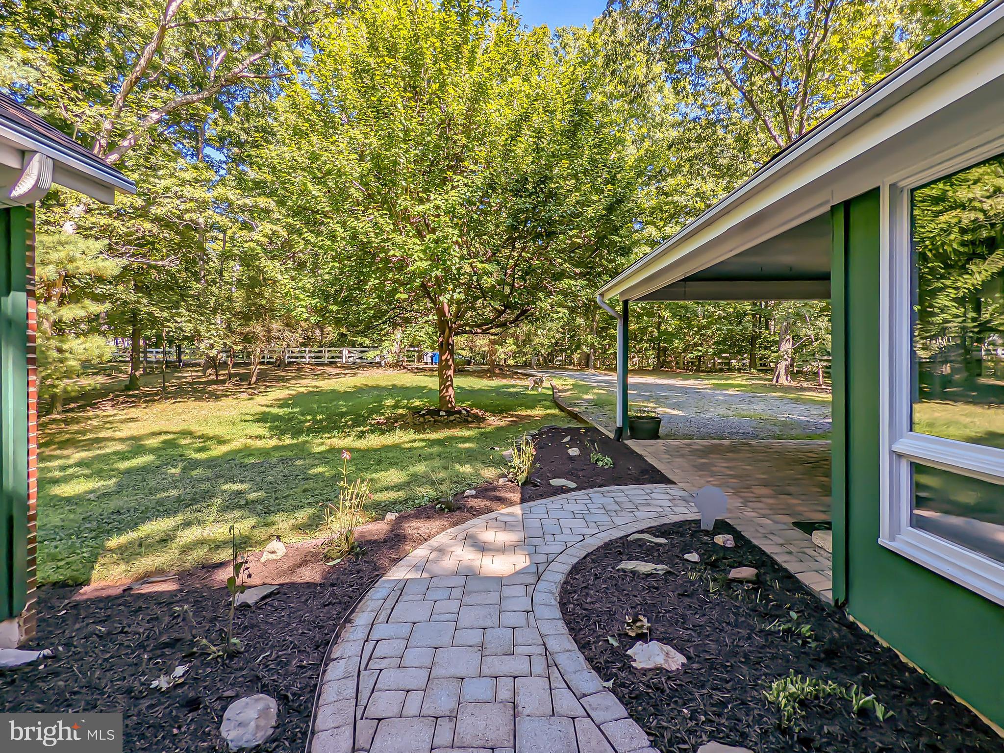 16495 Robledo Road Gainesville, VA 20155 - Photo 5 of 61 Gallery Image 5