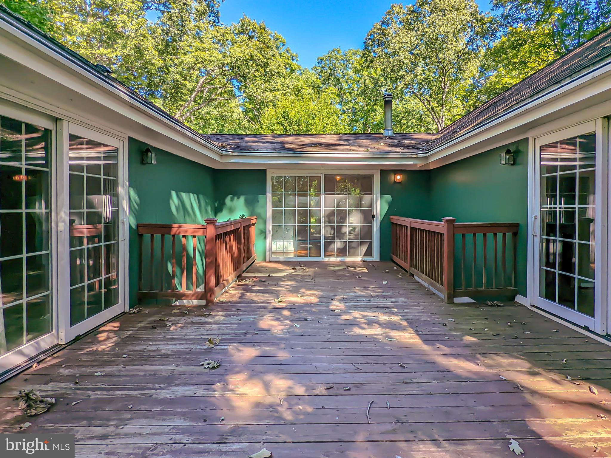 16495 Robledo Road Gainesville, VA 20155 - Photo 7 of 61 Gallery Image 7