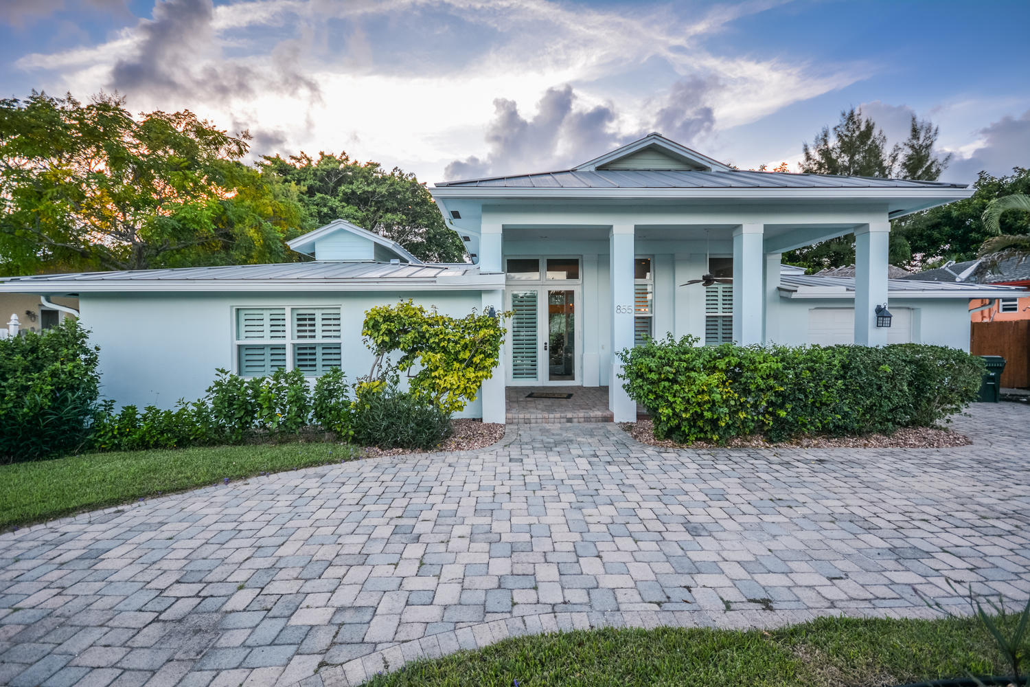 855 NW 6th Ave Boca Raton FL-large-002-3