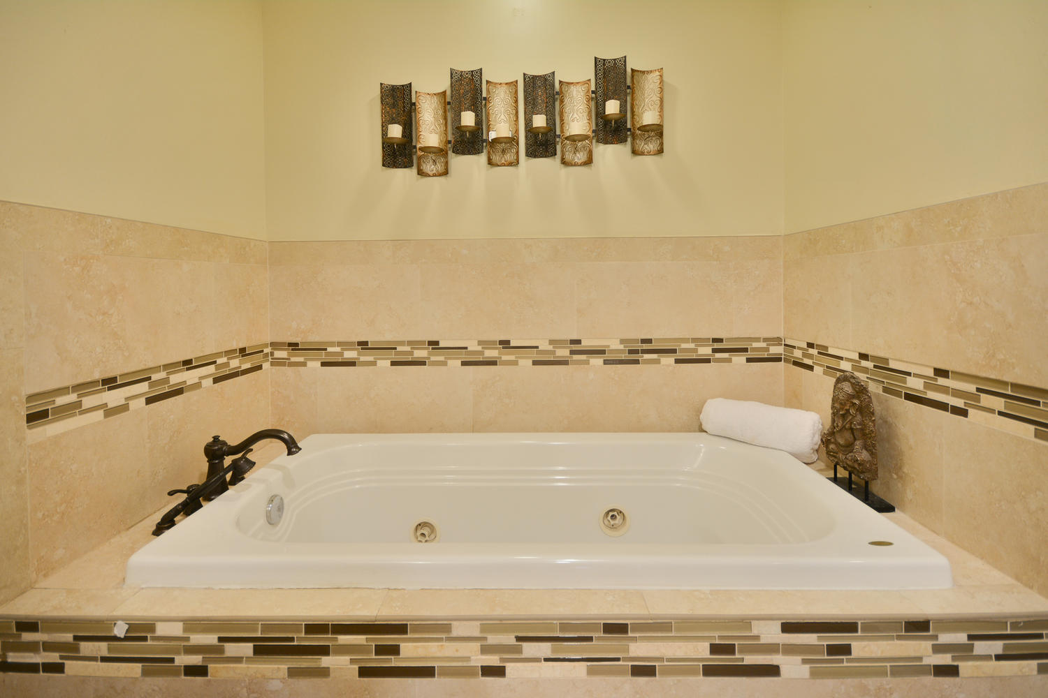 855 Northwest 6th Avenue Boca Raton, FL 33432 - Photo 17 of 27 855 NW 6th Ave Boca Raton FL-large-026-4