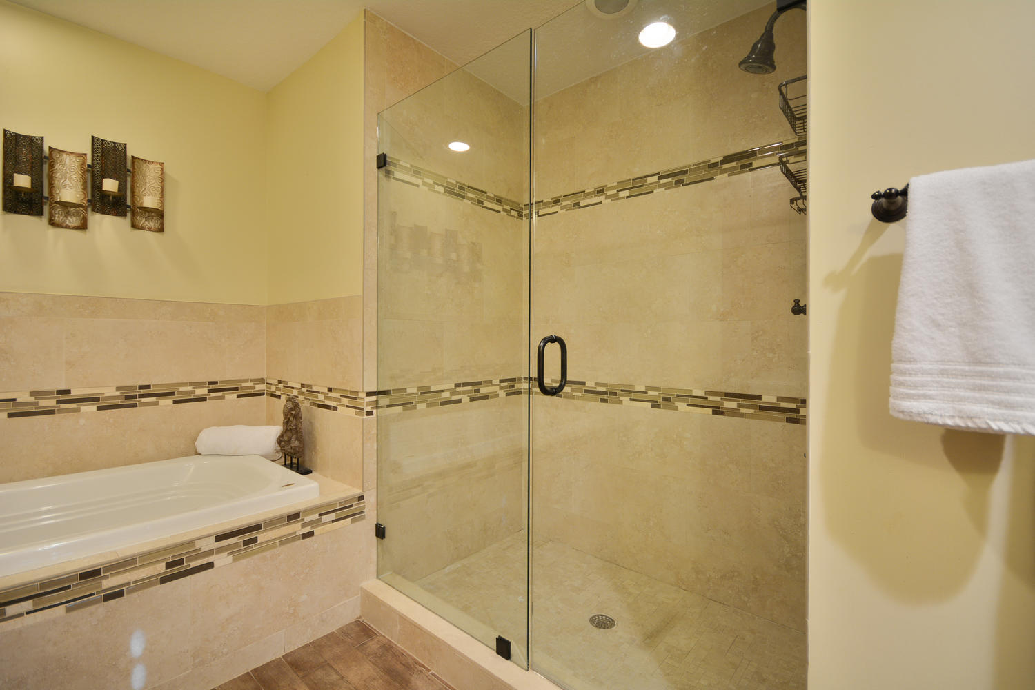 855 Northwest 6th Avenue Boca Raton, FL 33432 - Photo 18 of 27 855 NW 6th Ave Boca Raton FL-large-027-1