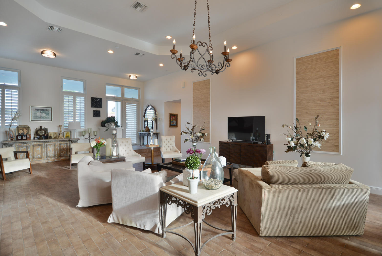 855 Northwest 6th Avenue Boca Raton, FL 33432 - Photo 4 of 27 855 NW 6th Ave Boca Raton FL-large-004-2