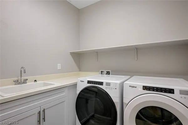 $2,250 | 1049 Via Lombardi, Henderson, NV 89011