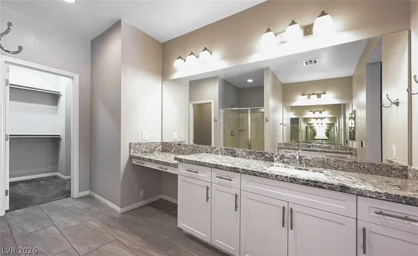$2,250 | 1049 Via Lombardi, Henderson, NV 89011