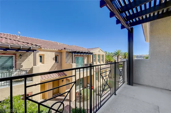 $2,250 | 1049 Via Lombardi, Henderson, NV 89011