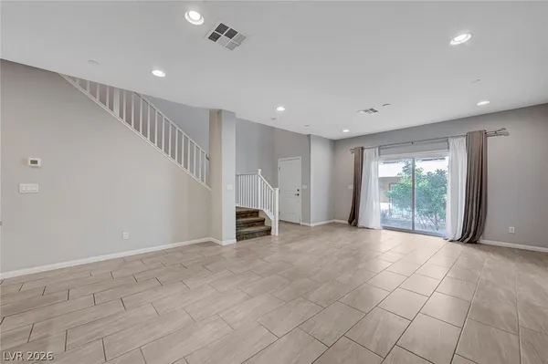 $2,250 | 1049 Via Lombardi, Henderson, NV 89011
