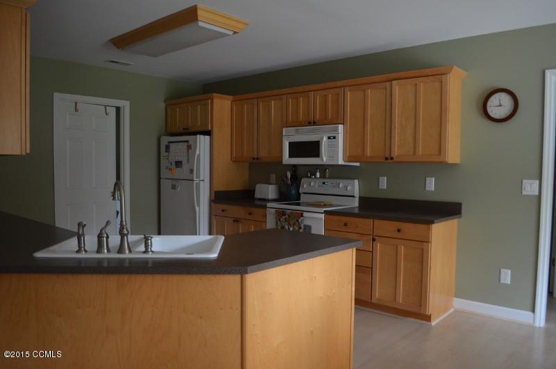 611 Stately Pines Road New Bern, NC 28560 - Photo 10 of 21 Kitchen Alternate View