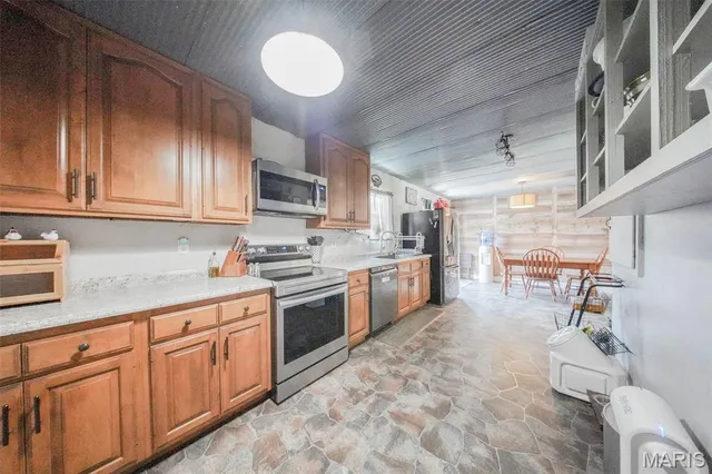 $319,900 | 11685 County Road 5320, Rolla, MO 65401